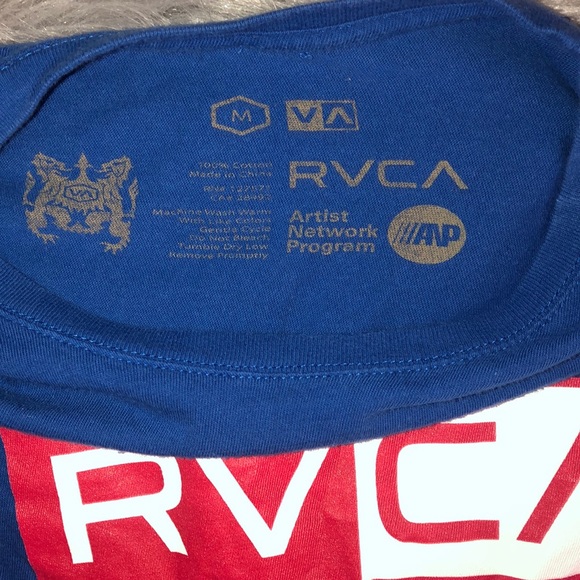 Vintage RVCA Tee - Picture 2 of 5